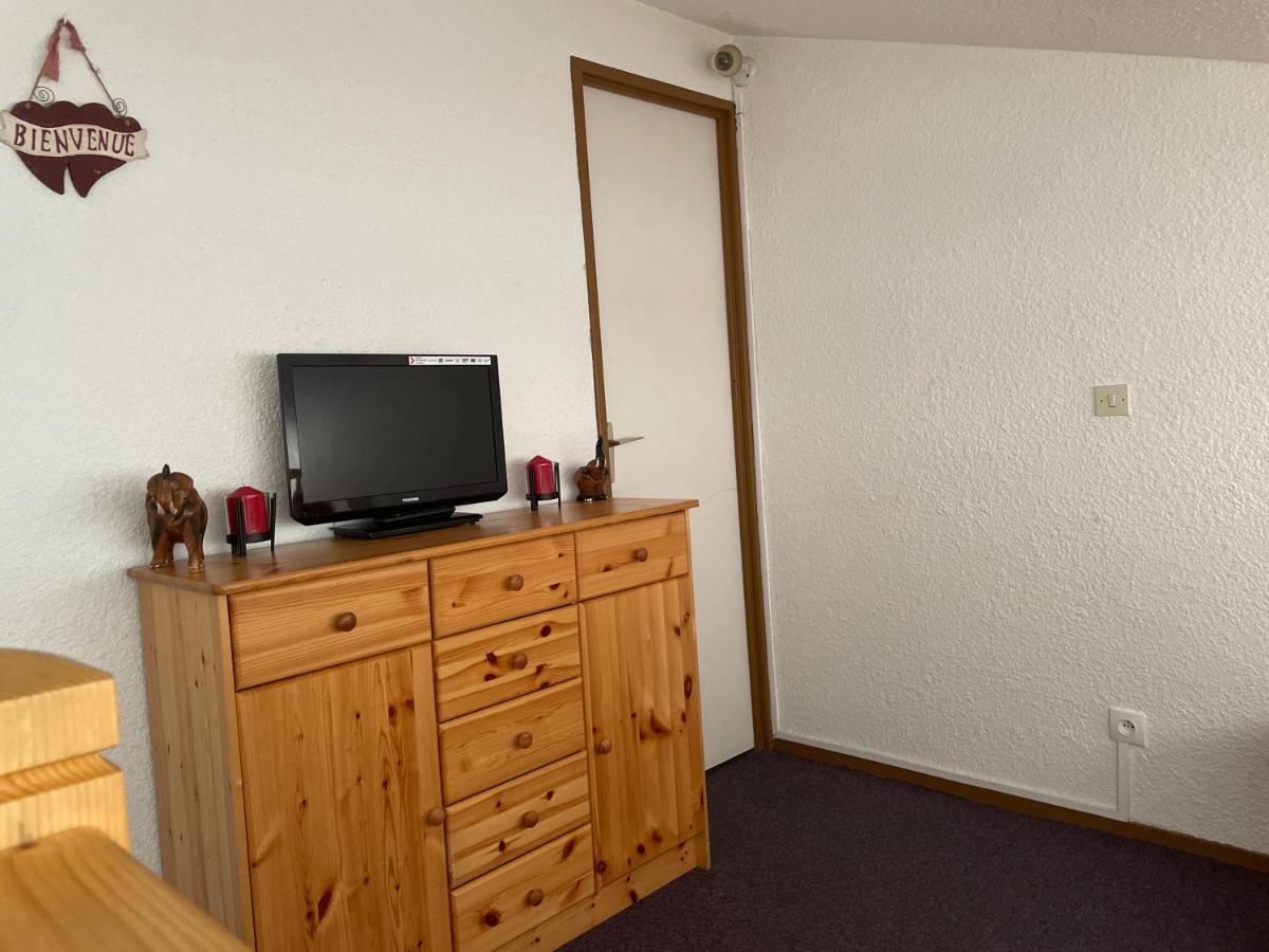 Appartement Pour 6 Personnes Au Pied Des Pistes Au Calme Aux Menuires Les Asters Сен-Мартен-дьо-Белвил Екстериор снимка