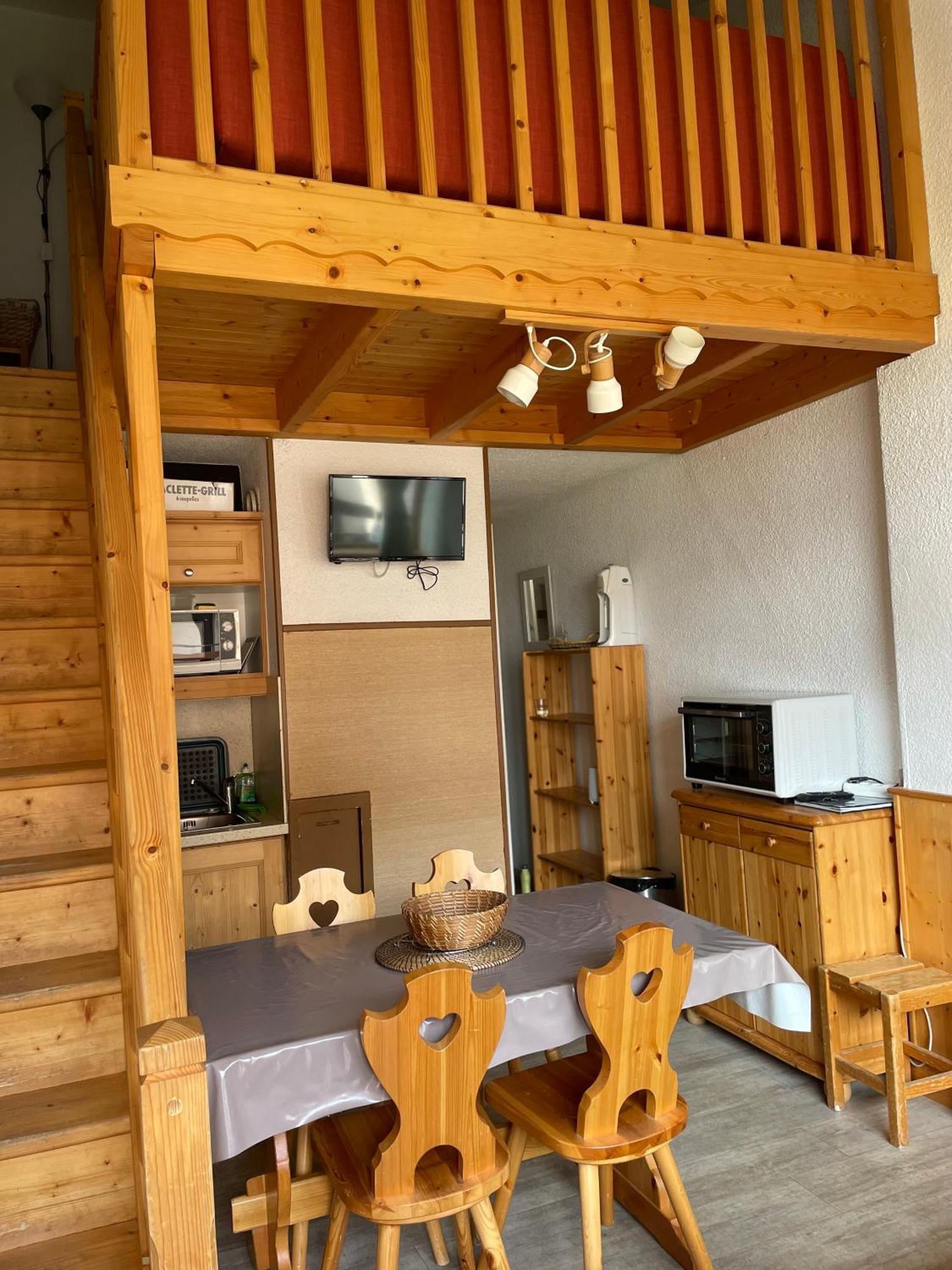 Appartement Pour 6 Personnes Au Pied Des Pistes Au Calme Aux Menuires Les Asters Сен-Мартен-дьо-Белвил Екстериор снимка