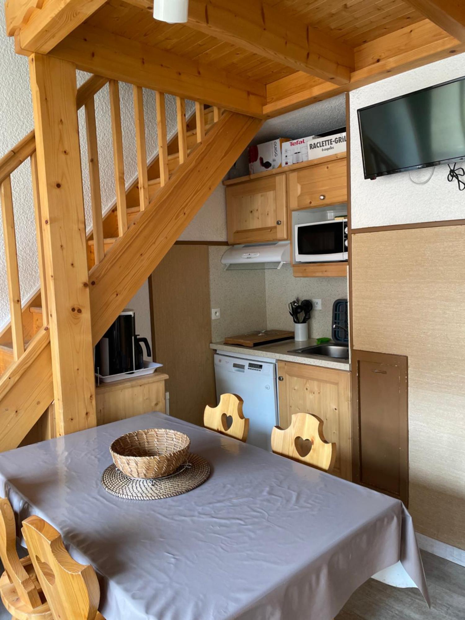 Appartement Pour 6 Personnes Au Pied Des Pistes Au Calme Aux Menuires Les Asters Сен-Мартен-дьо-Белвил Екстериор снимка